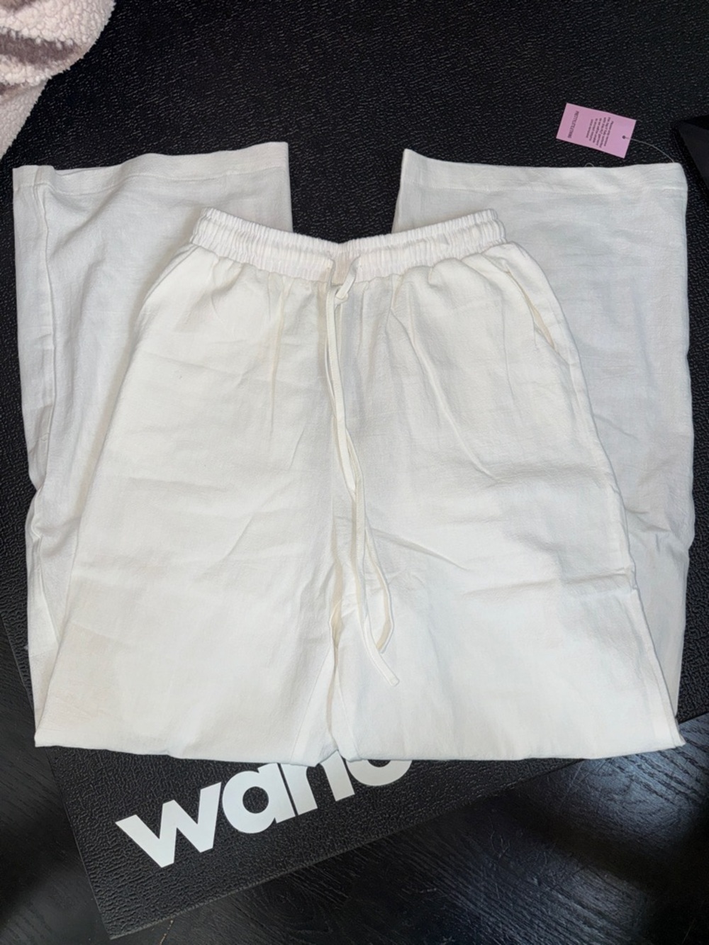 PrettyLittleThing White Linen Look Tailored Draw String Wide Leg Trouser - Picture 2 of 4